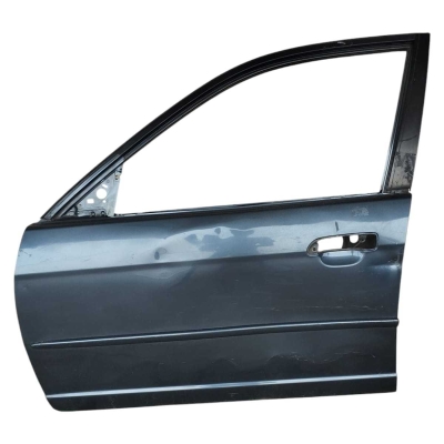 Porta Dianteira Esquerda Honda Civic 2002 A 2006 Detalhe