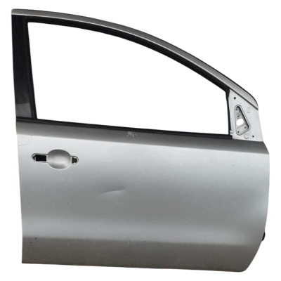 Porta Dianteira Direita Nissan Livina 2009 A 2014