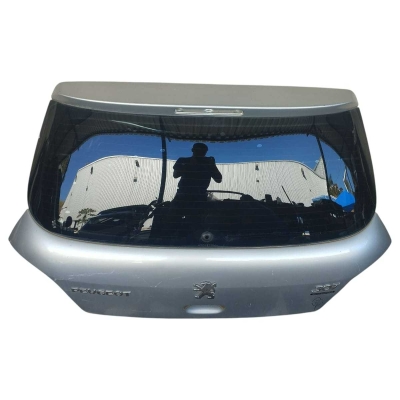 Tampa Traseira C/ Vidro Peugeot 307 2004 2012 Prata 