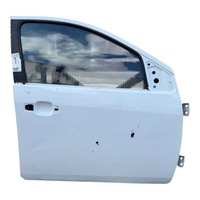 Porta Dianteira Direita Ford Fiesta 2010 A 2013 Detalhe