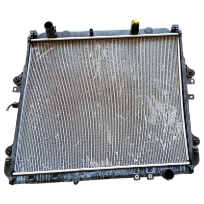 Radiador + Condesandor Toyota Hilux 2.8 2016 A 2022 Manual