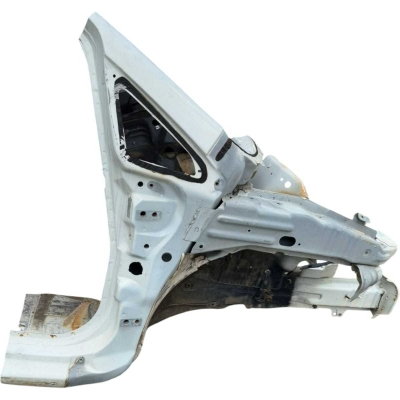 Retalho Caixa Roda Dianteira Direita Fiat Punto 2010 A 2016