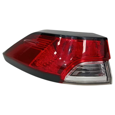 Lanterna Traseira Esquerda Toyota Corolla Cross 2022 A 2024