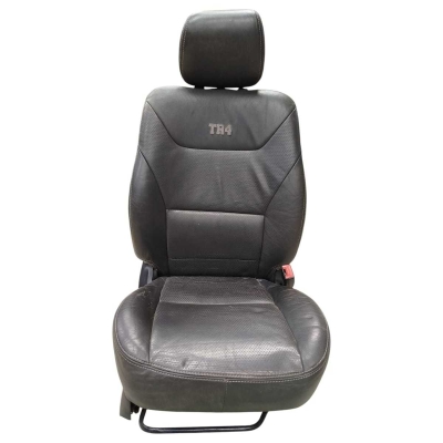 Banco Dianteiro Direito Mitsubishi Pajero Tr4 2003 A 2009