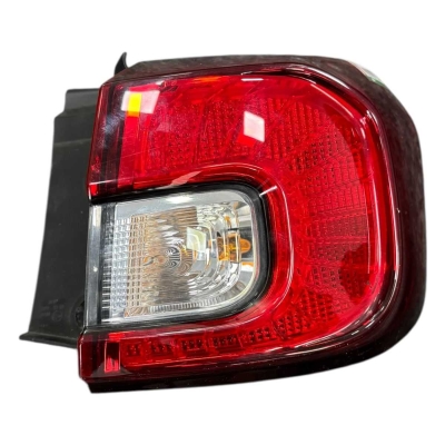 Lanterna Traseira Direita Fiat Argo Drive 1.0 2018 A 2022