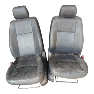 Par Banco Dianteiro Suzuki Vitara 2012