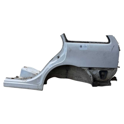 Retalho Lateral Traseira Esquerda Volkswagen Parati 2010