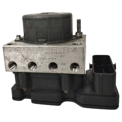 Módulo Abs Toyota Corolla 2013 A 2018 4451002380 2265106526