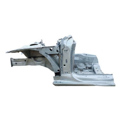 Retalho Caixa De Roda Esquerda Audi A4 2.0 2011 2012