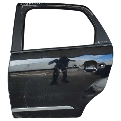 Porta Traseira Esquerda Fiat Grand Siena 2014 2015 2016