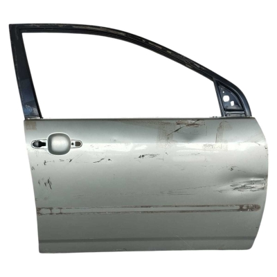 Porta Dianteira Direita Toyota Corolla 2003 A 2008 Detalhe