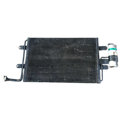 Condensador Volkswagen Golf Audi A3 1.6 2007 2008 2009