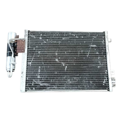 Condensador Renault Clio 1.0 2004 A 2010