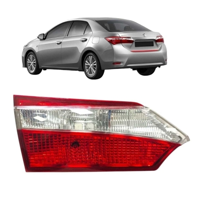 Lanterna Tampa Traseira Esquerda Toyota Corolla 2015 A 2019
