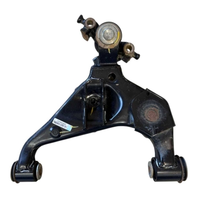 Balança Inf Dianteira Direita Toyota Hilux 2.8 2021 A 2026