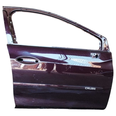 Porta Dianteira Direita Chevrolet Cruze Sedan 2017 A 2023