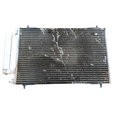 Condensador Peugeot 207 1.4 1.6 2007 A 2014