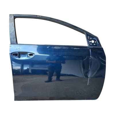 Porta Dianteira Direita Toyota Corolla 2014 2015 Detalhe