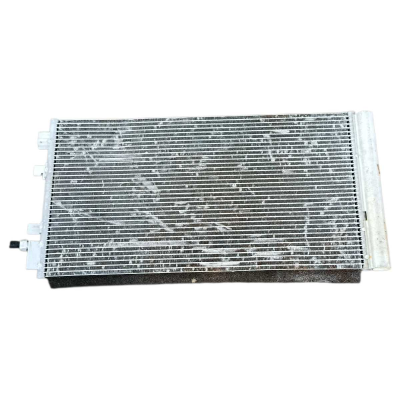 Condensador Renault Fluence 2.0 2011 A 2018