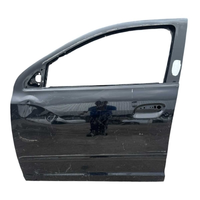 Porta Dianteira Esquerda Chevrolet Spin 2013 A 2023 Avaria
