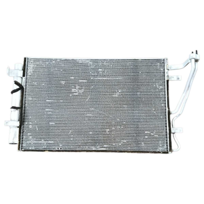 Condensador Kia Cerato 1.6 2009 A 2012