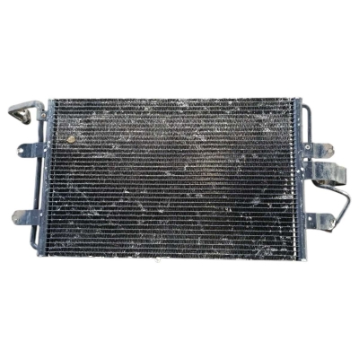 Condensador Volkswagen Golf 1.8 2001 A 2007